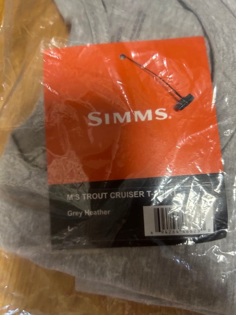 シムス Tシャツ トラウト　柄　クルーザー　simms パタゴニア　サーモン
