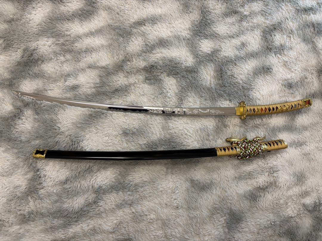 吉祥登竜門陣太刀 【美品】観賞用 模造刀 日本刀 鯉 スタンドセット 掛け台付き