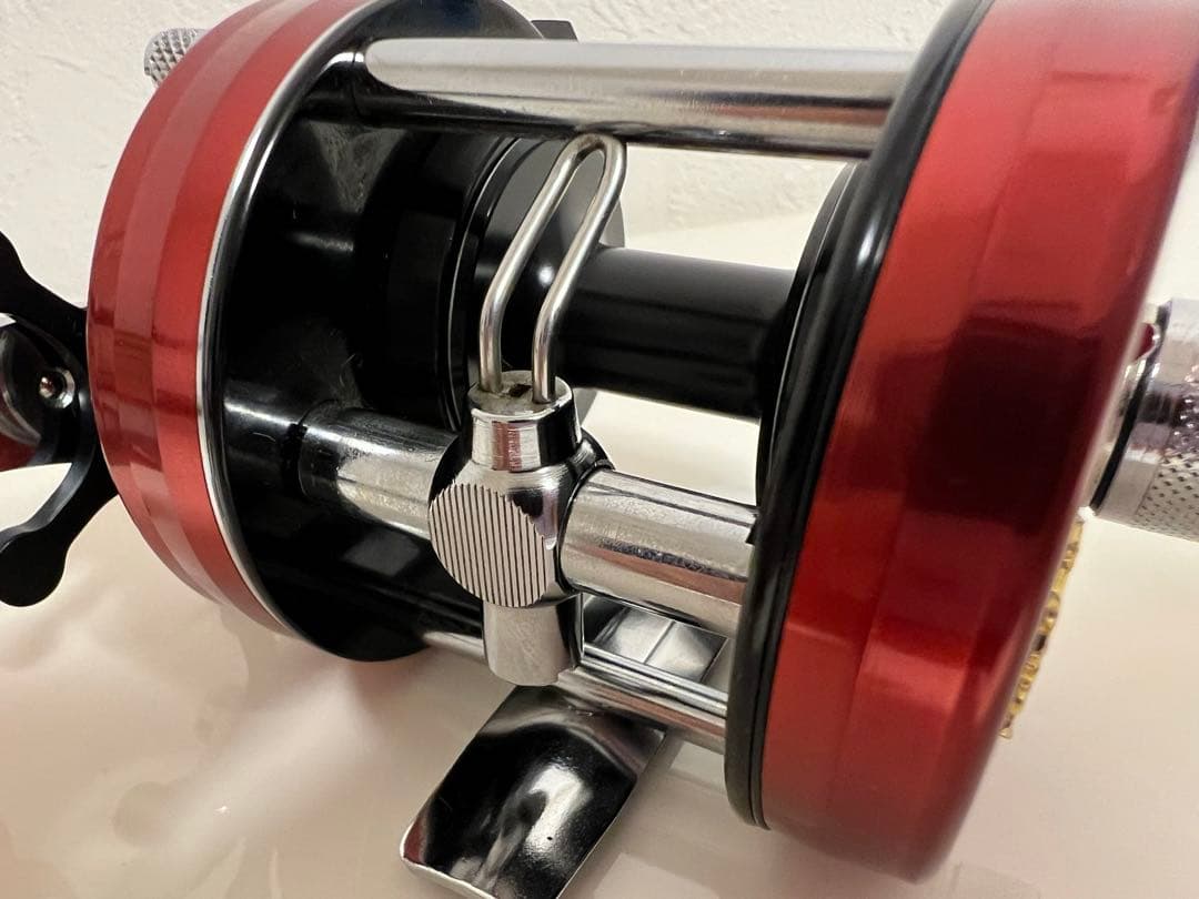 アブガルシアアンバサダー 2500Cl レッド ポパイスペシャル 箱あり