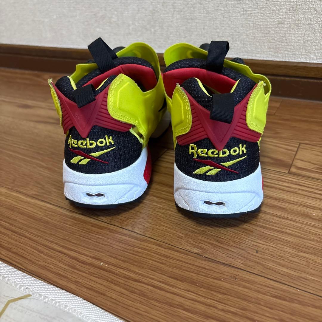 Reebok インスタポンプシステム シューズ シュン
