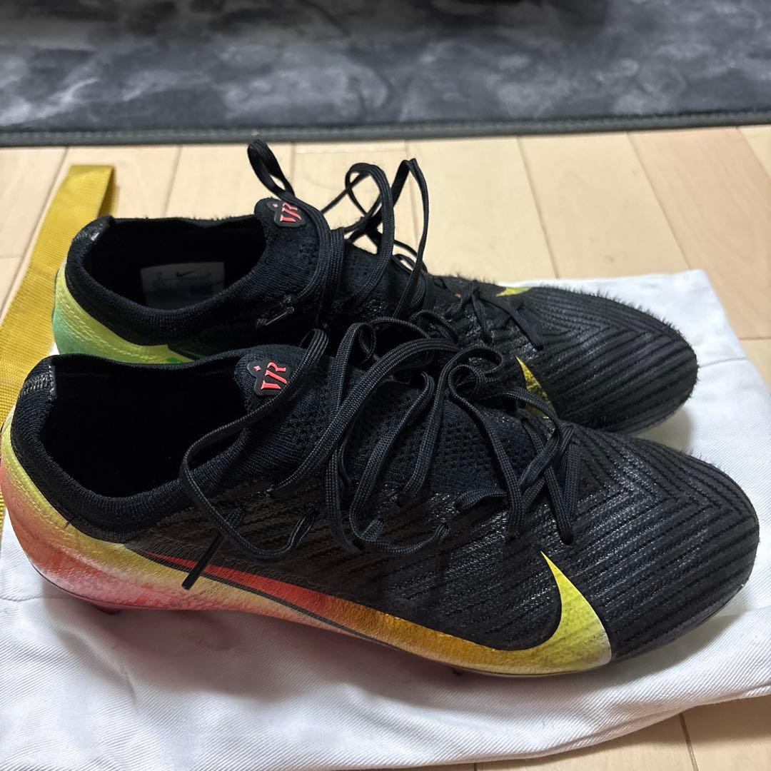 ナイキ　ヴェイパー16エリートFG