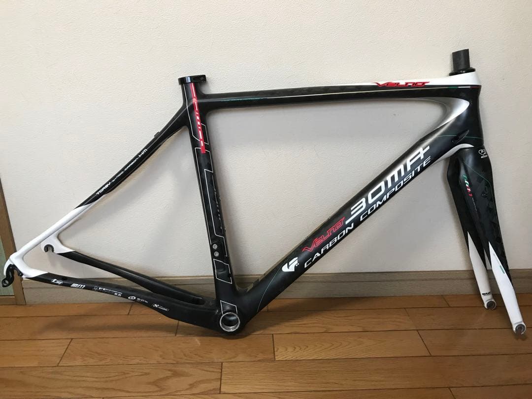 【値下げ　リムブレーキ】BOMA（ボーマ） VELNO カーボンフレームセット
