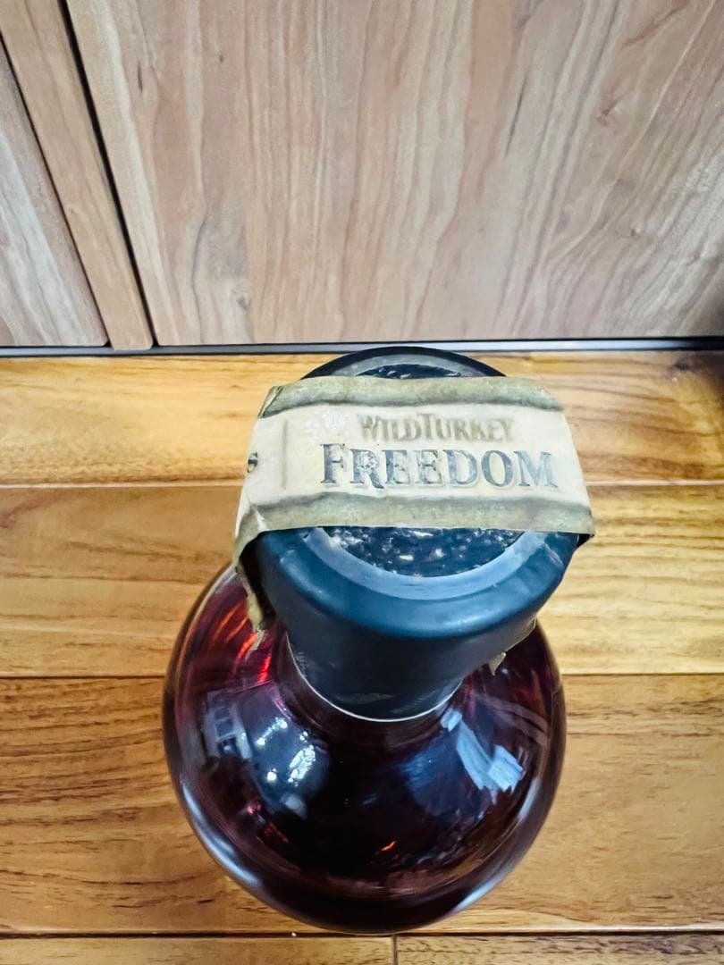 【未開栓】ワイルドターキー フリーダム バーボンウイスキー 750ml 53%