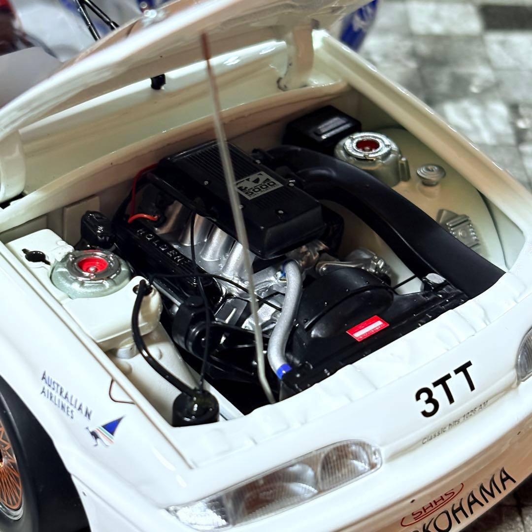 国内未入荷 1/18 BIANTE ホールデン コモドア SS VL グループA