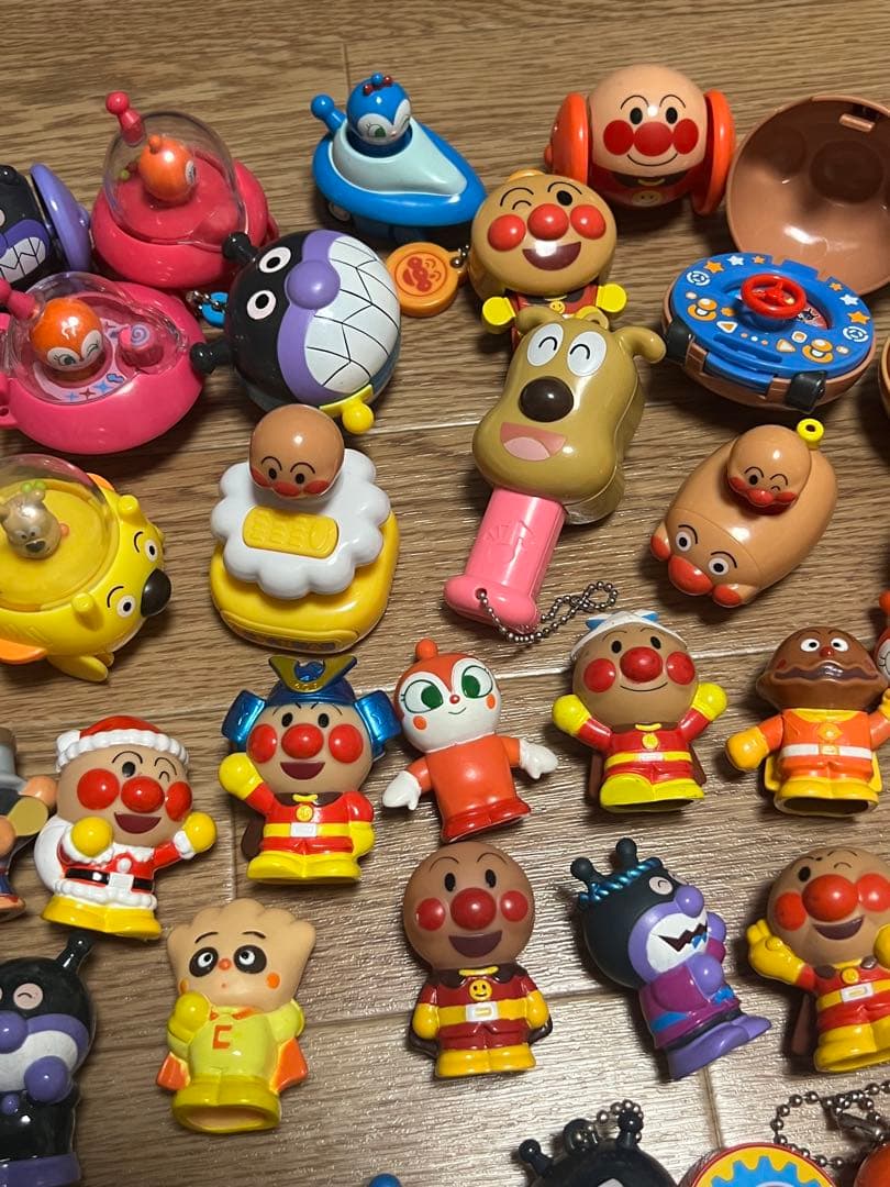 アンパンマン　ソフビ　ミニフィギュア　102点まとめ売り