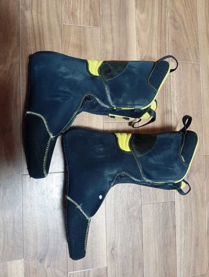 Tecnica Zero G Tour Pro スキーブーツ フレックス130