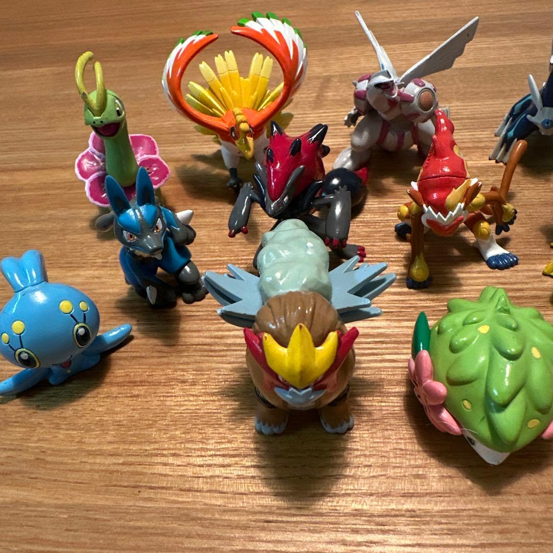 ポケモン モンコレ　フィギュア 16体セット