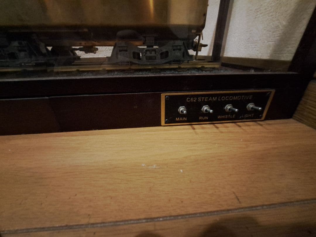 大幅値下げ 大型模型 ディアゴスティーニ C62つばめ 蒸気機関車模型 真鍮