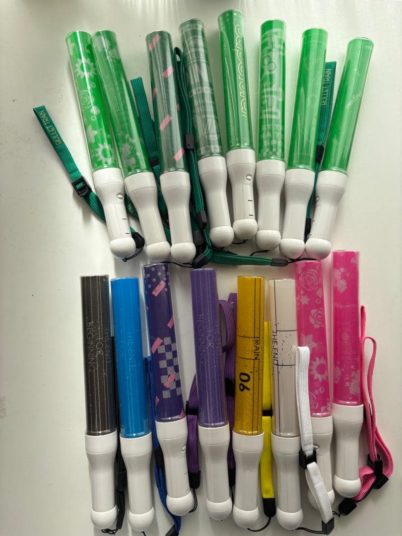 超特急 グッズ まとめ売り ペンライト 生写真 パンフレット タオル アクキー