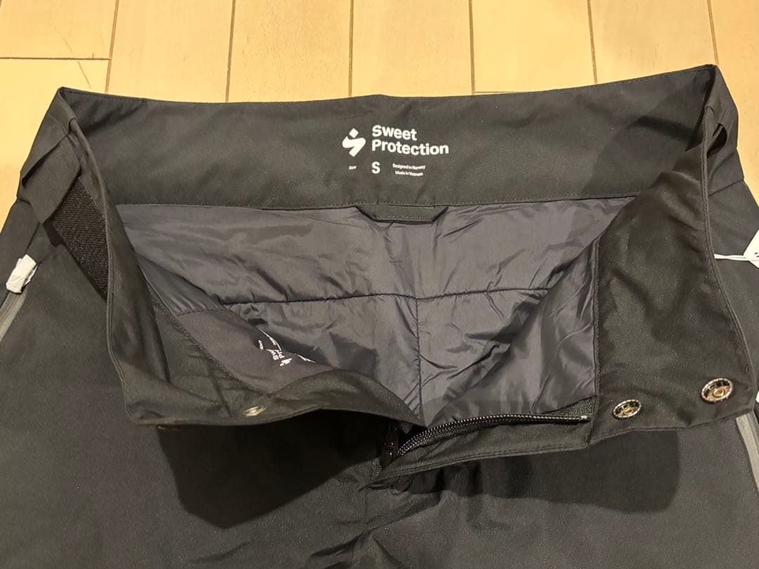 Sweet Protection 上下セット ブラック サイズS