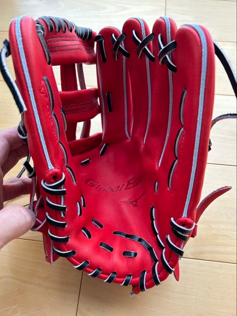 Global Elite 硬式グローブ レッド 収納袋付き