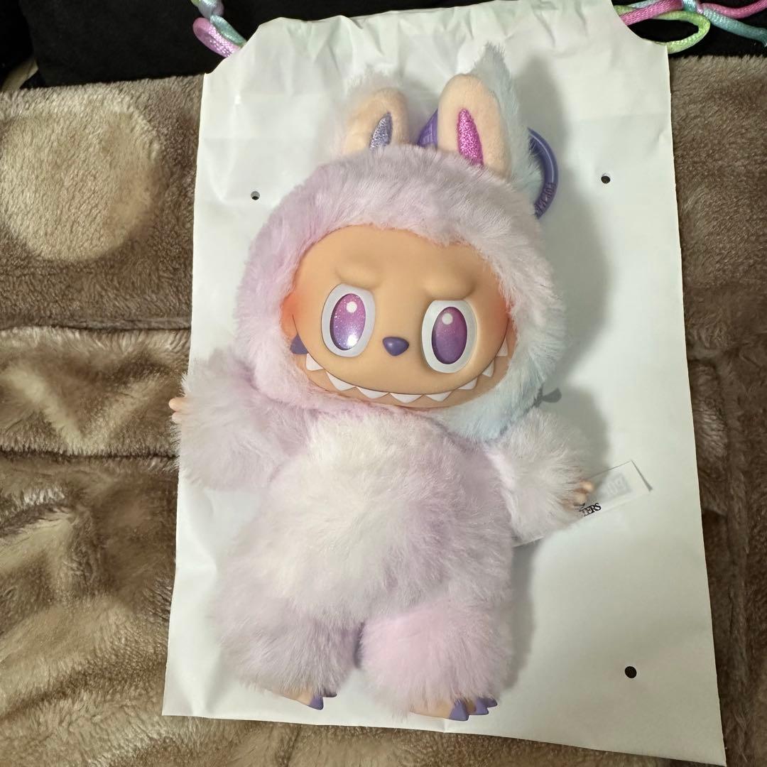 正規品 POPMARTラブブBig Into Energy