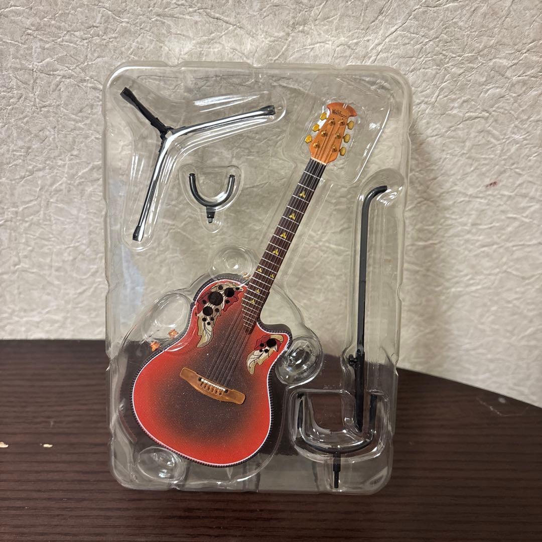 Ovation 1/8スケール フィギュア　オベーション ギター ノーマル7種