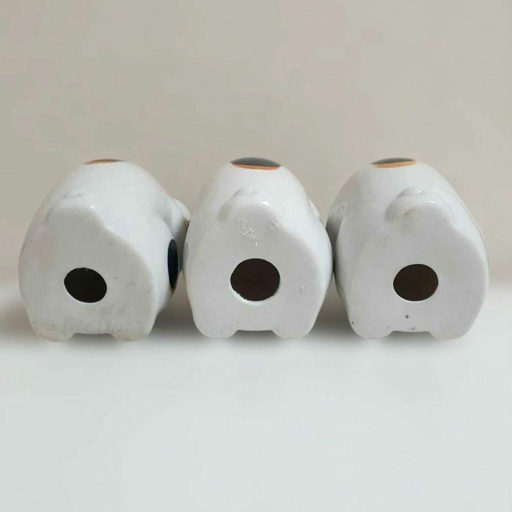 126 瀬戸焼 縁起物 赤絵 お祈り猫（大） 招き猫 陶器製 高さ約12cm