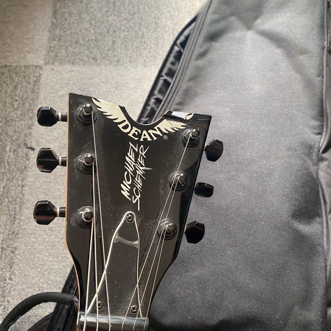 DEENGUITARS マイケルシェンカーモデルフライングV 専用ケース付改造品