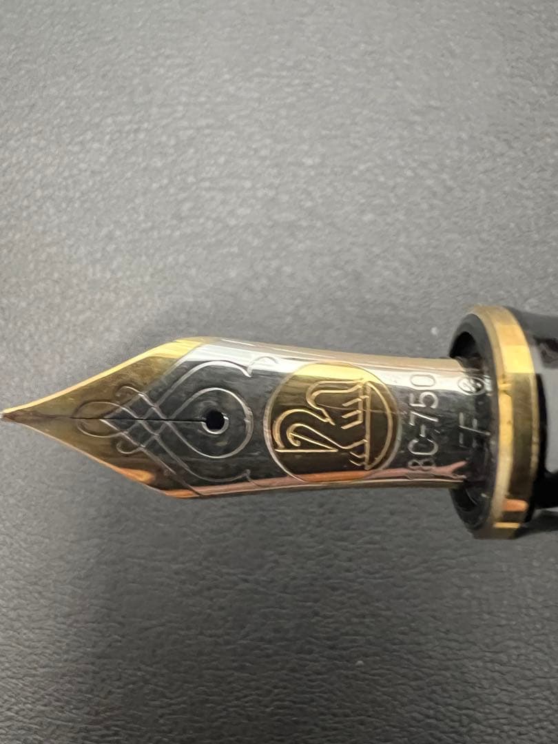 【美品】ペリカン スーベレーン M800 万年筆 EF文字 ブラック