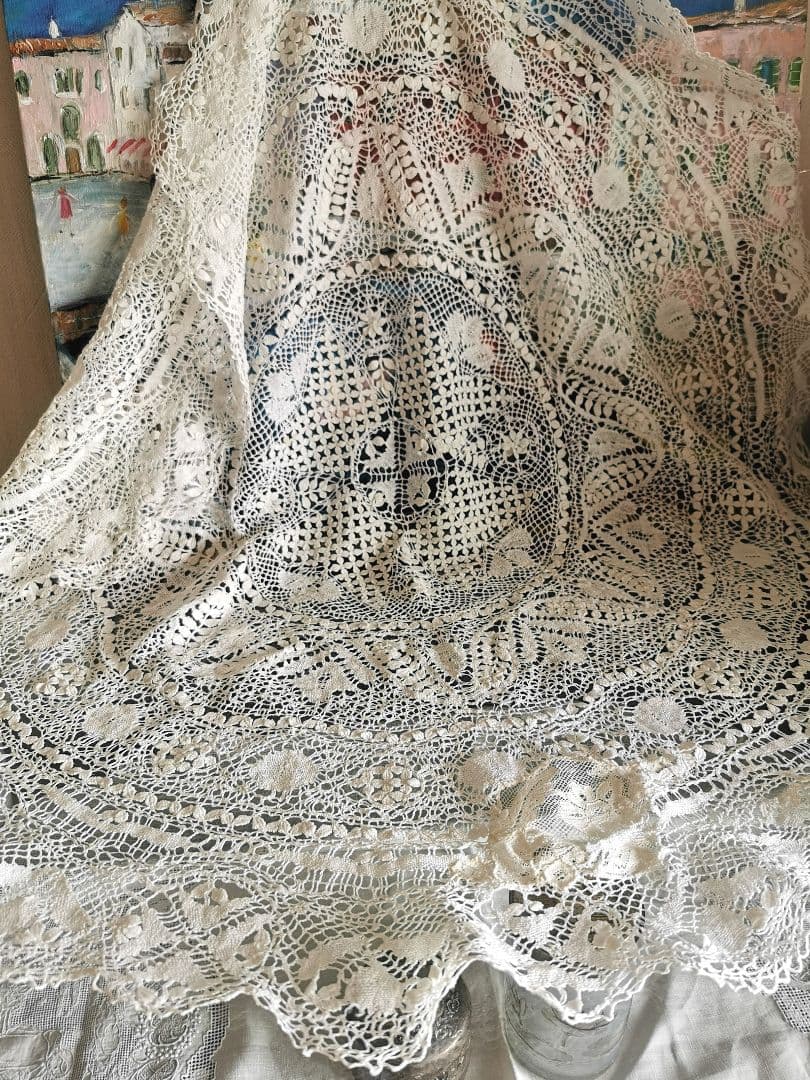 アンティークマルチーズレース 美しいエクリュφ75㎝見事なラージラウンドドイリー