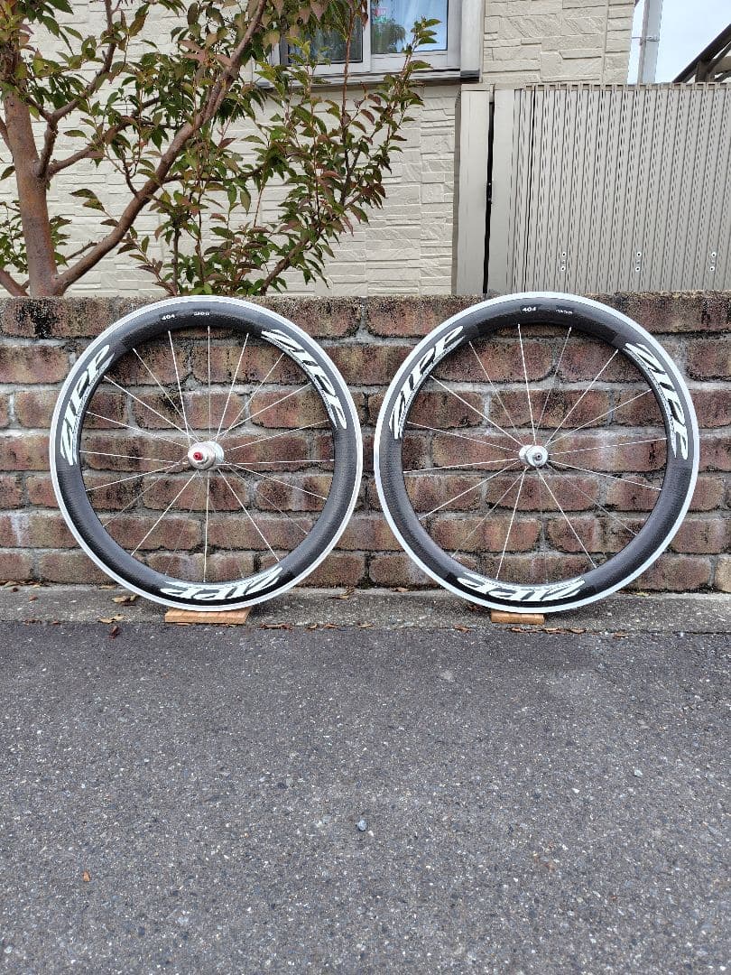 ZIPP 404 CLINCHER ホイールセット アルミリム　新品タイヤ付き