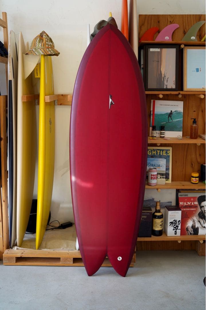 トーマスサーフボード　5.６ツイン　未使用