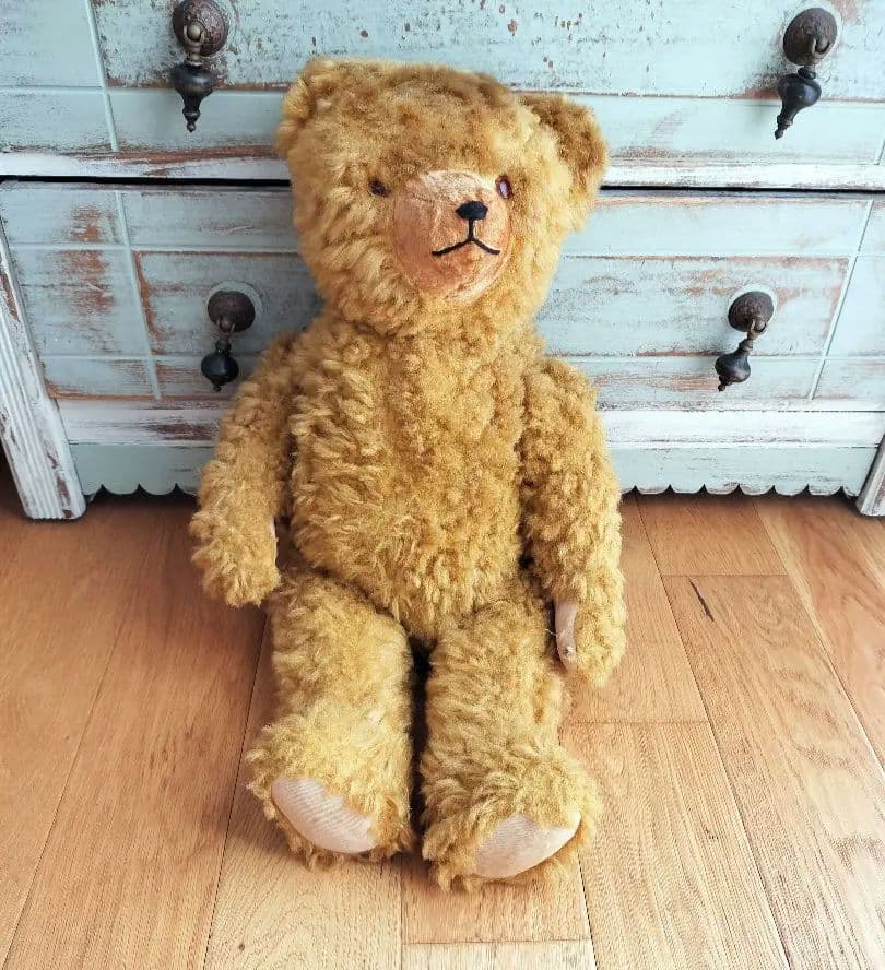 ハンガリーの蚤の市で見つけたアンティークベア