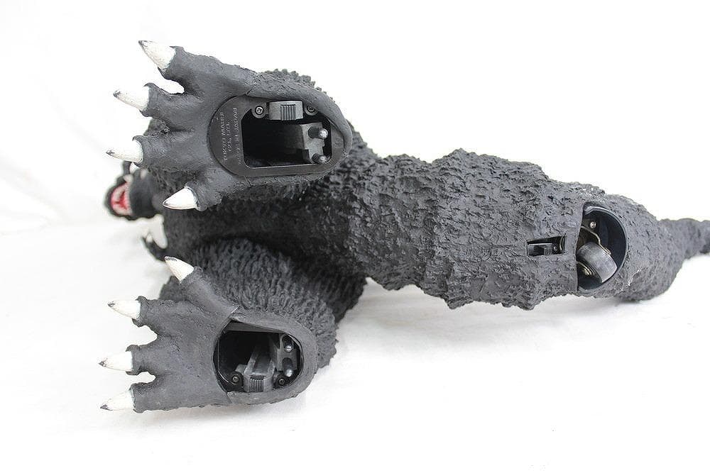 ◇初代ゴジラ 独立6chラジオコントロールシステム搭載ラジコン 06432