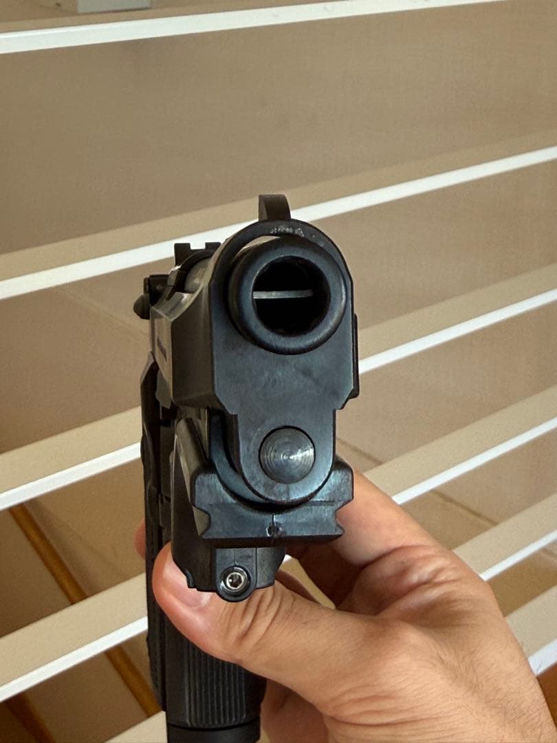 MGC BERETTA M92F SRHW 実物マウント付き HW モデルガン