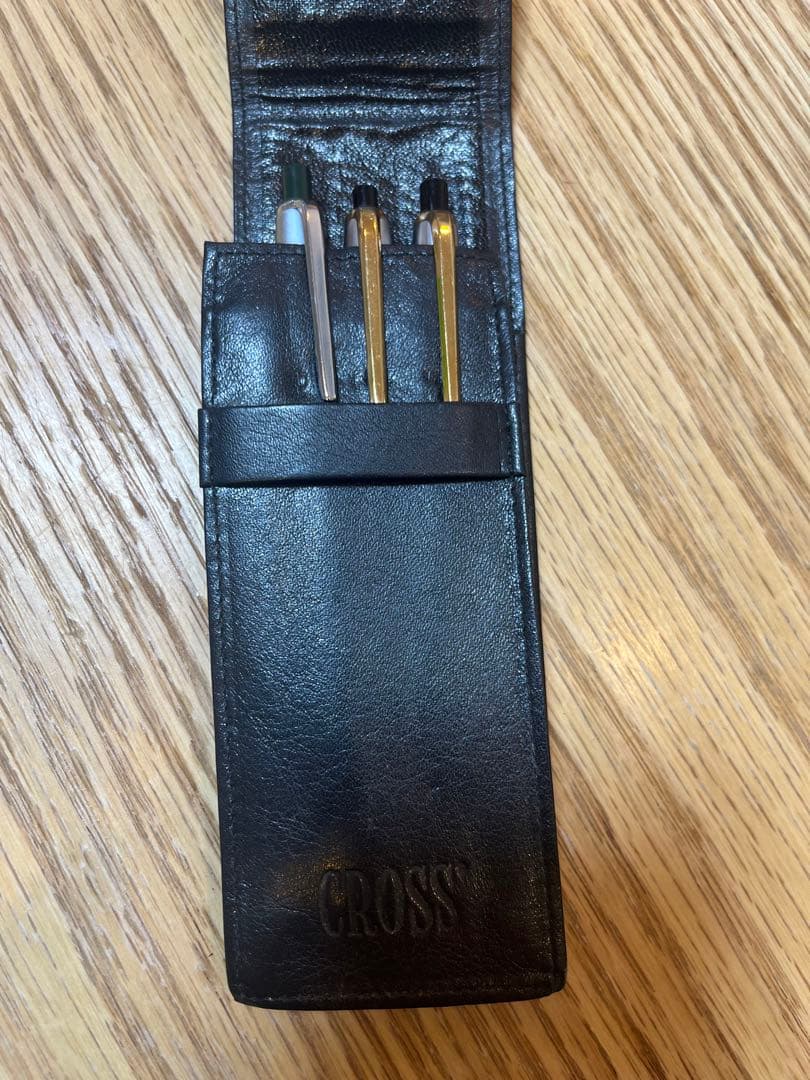 MONTBLANC ノック式ボールペン　シルバー&グリーンのツートン