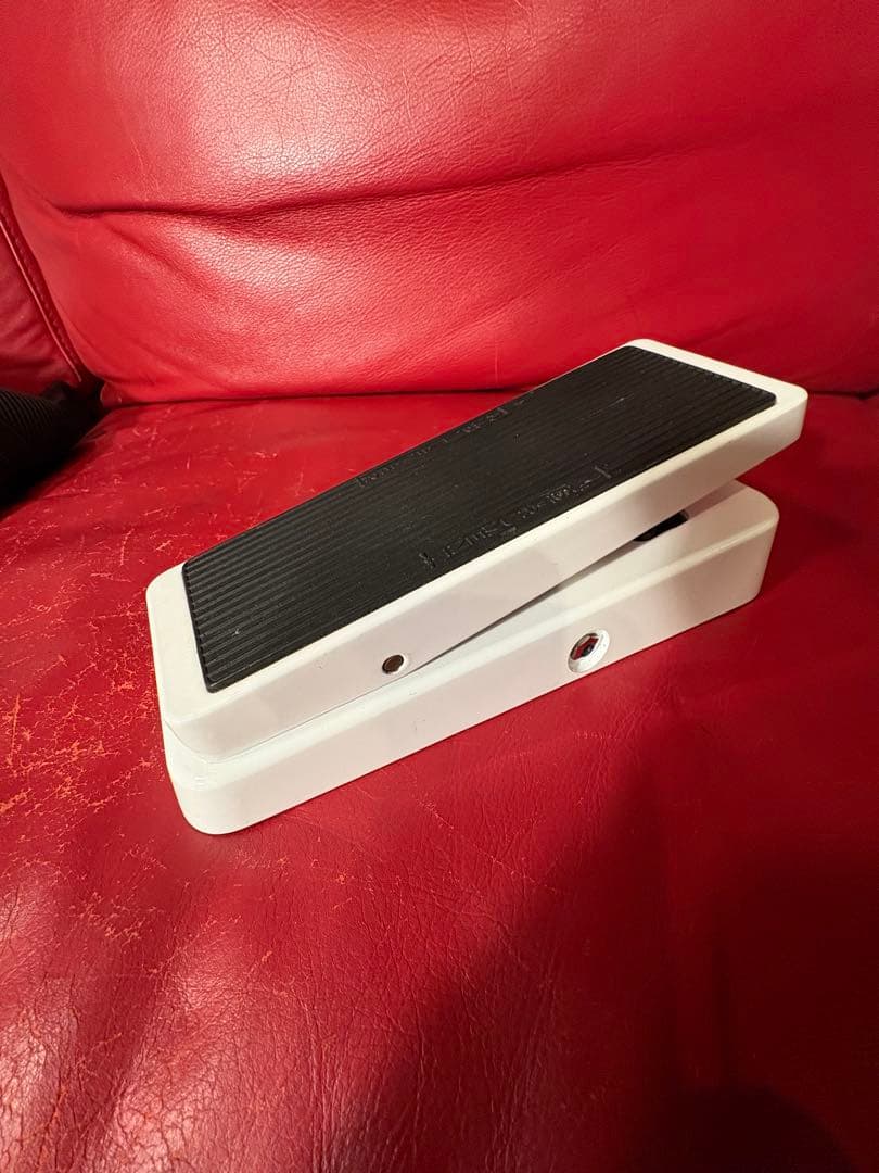 Cry Baby 105Q ベースワウペダル ホワイト