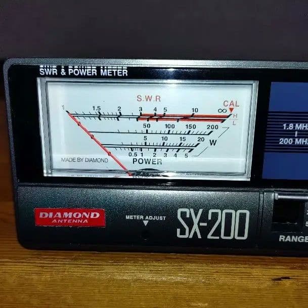 DIAMOND ANTENNA SX-200 SWRパワー計