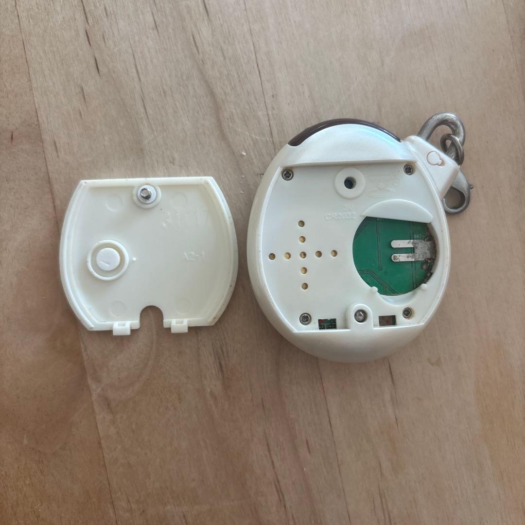 いぇー! ふぁみりーイロイロ! たまごっち プラス(ふぁみたまユニクロVer.)