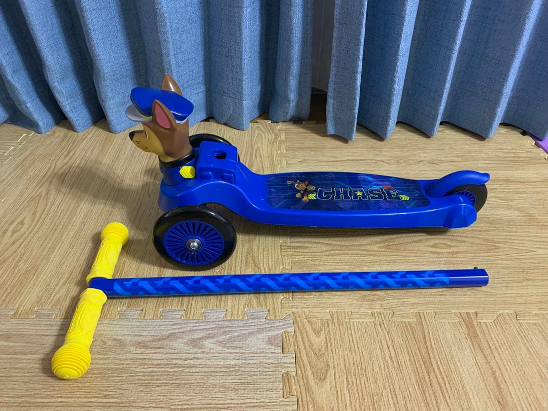 日本未発売！！パウパトロール　キックボード　新品未使用