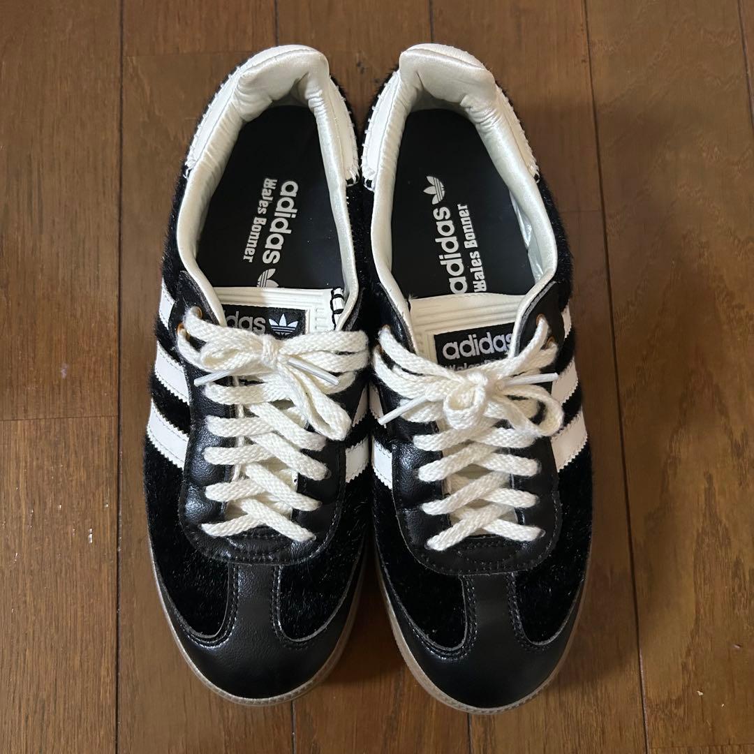 adidas スニーカー ブラック/ホワイト