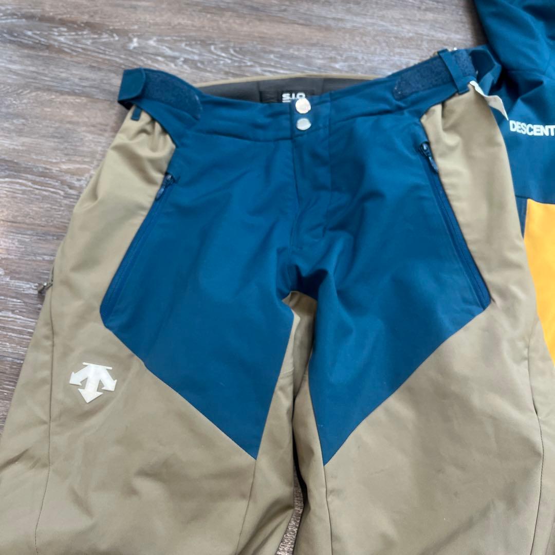 デサント セットアップ　上下　スキーウェア　M 男性　メンズ　sio