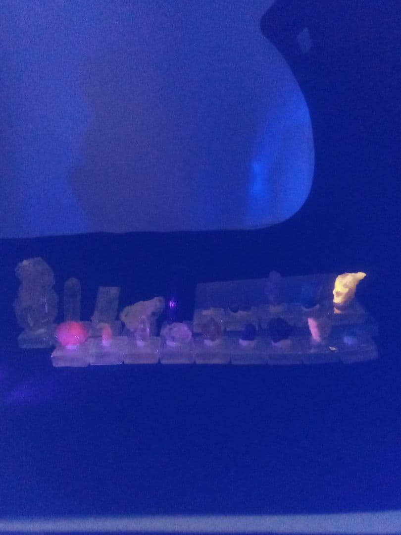 鉱物標本まとめ売り　ルビー　エメラルド　サファイア　スギライト　アクアマリン