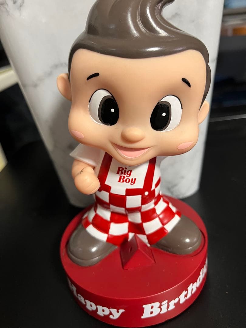 ビッグボーイ 誕生日フィギュア　レア