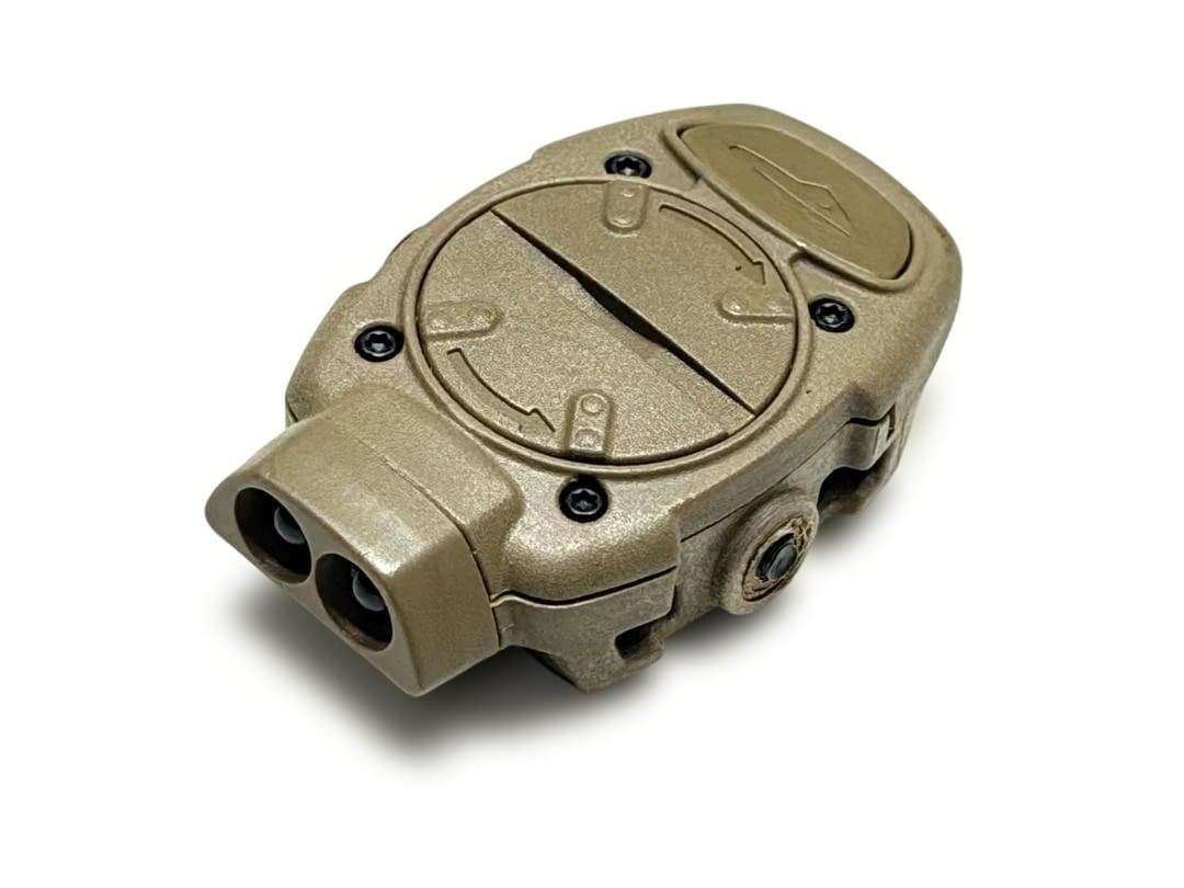 Princeton Tec SWITCH RAIL RED/IR TAN 中古品