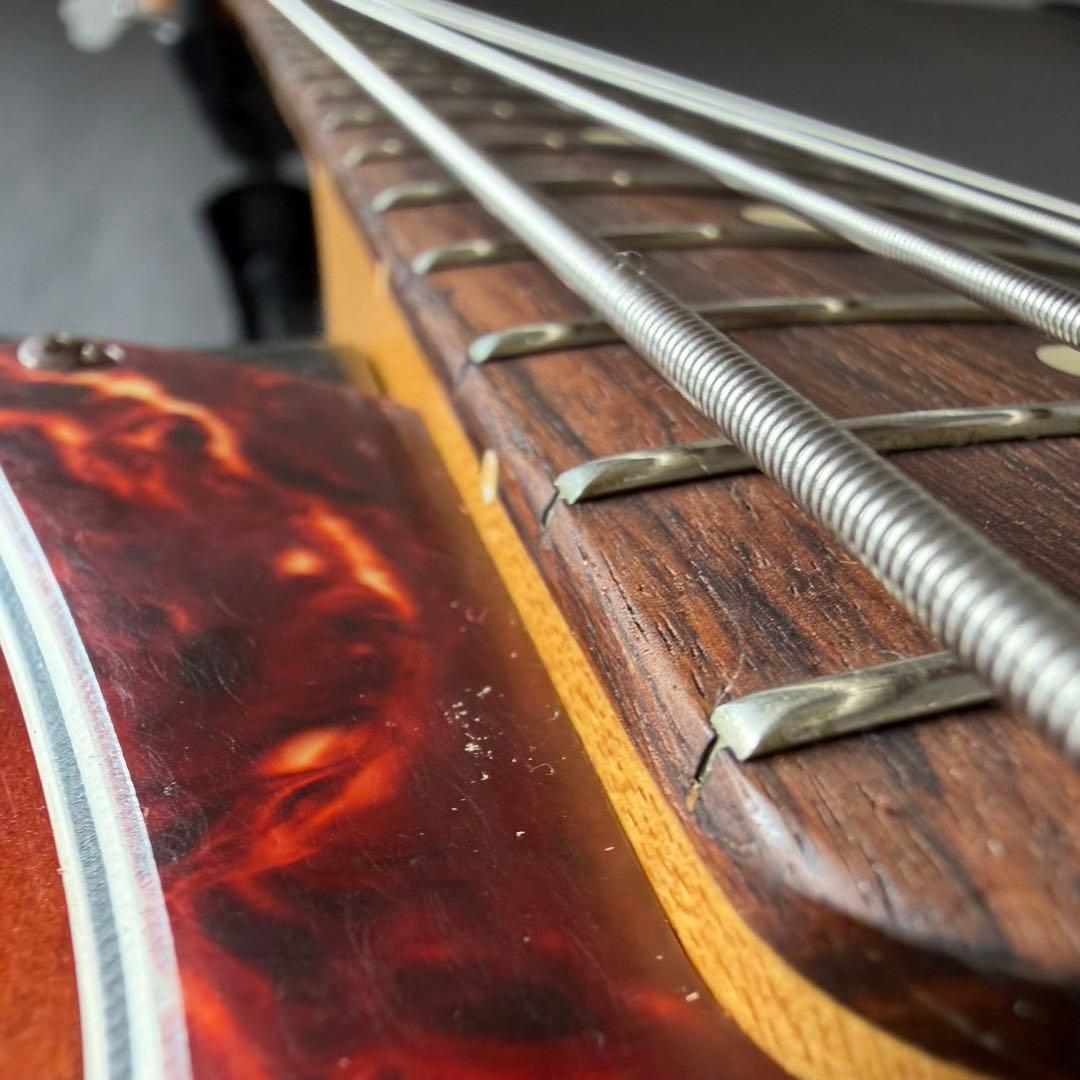 09年製 Fender roadworn 60s jazz bass