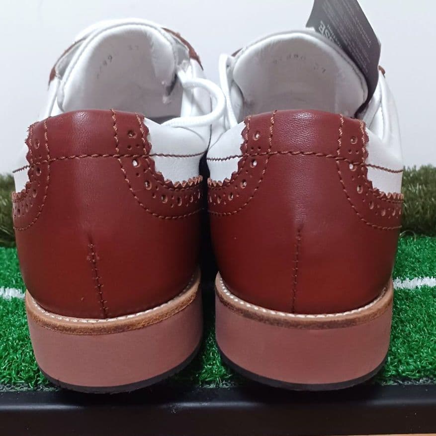 ロトゥセゴルフ　レディース　ゴルフシューズ　サイズ37　未使用　LOTTUSSE