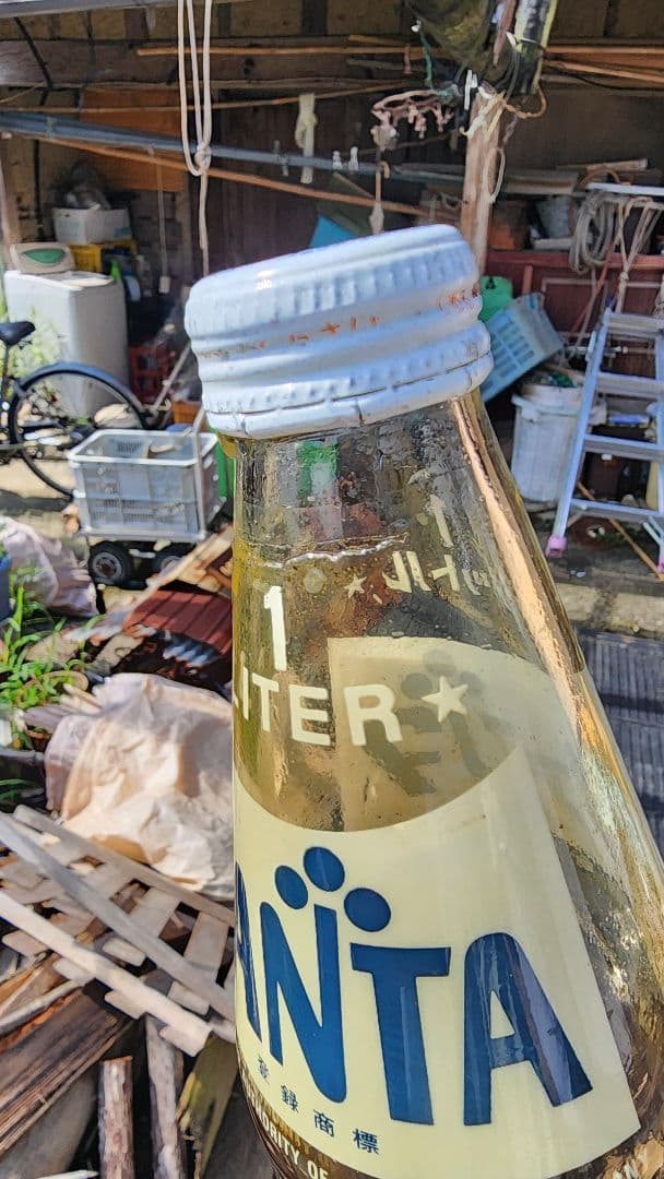 ファンタグレープ　1リット瓶 1975年発売　【未開封】