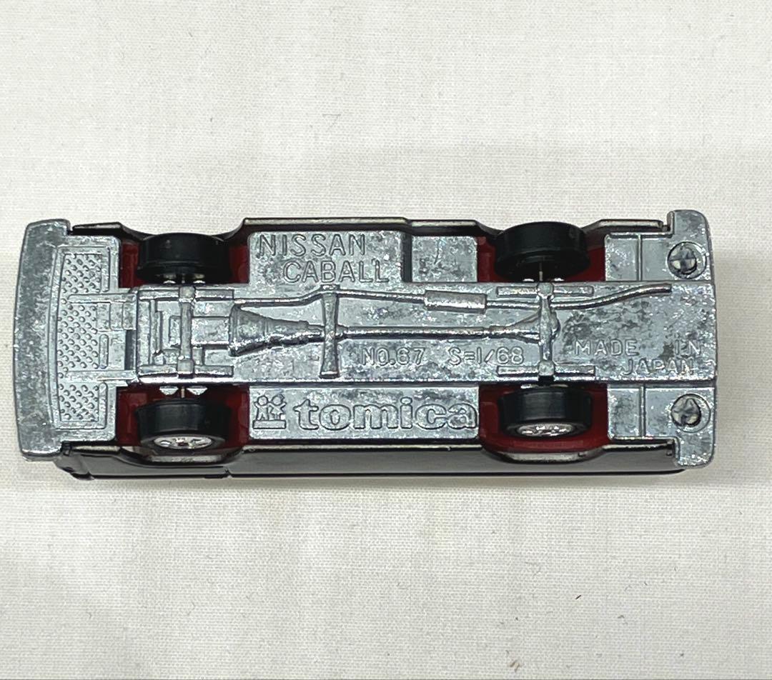 トミカ ニッサン キャブオール 事故処理車 ホワイト No.67 黒箱