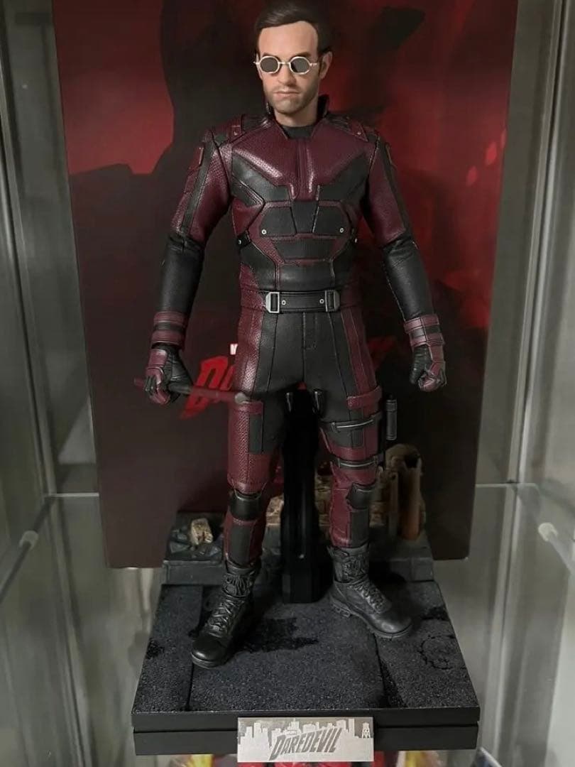MARVEL HotToys Daredevi フィギュア ホットトイズ