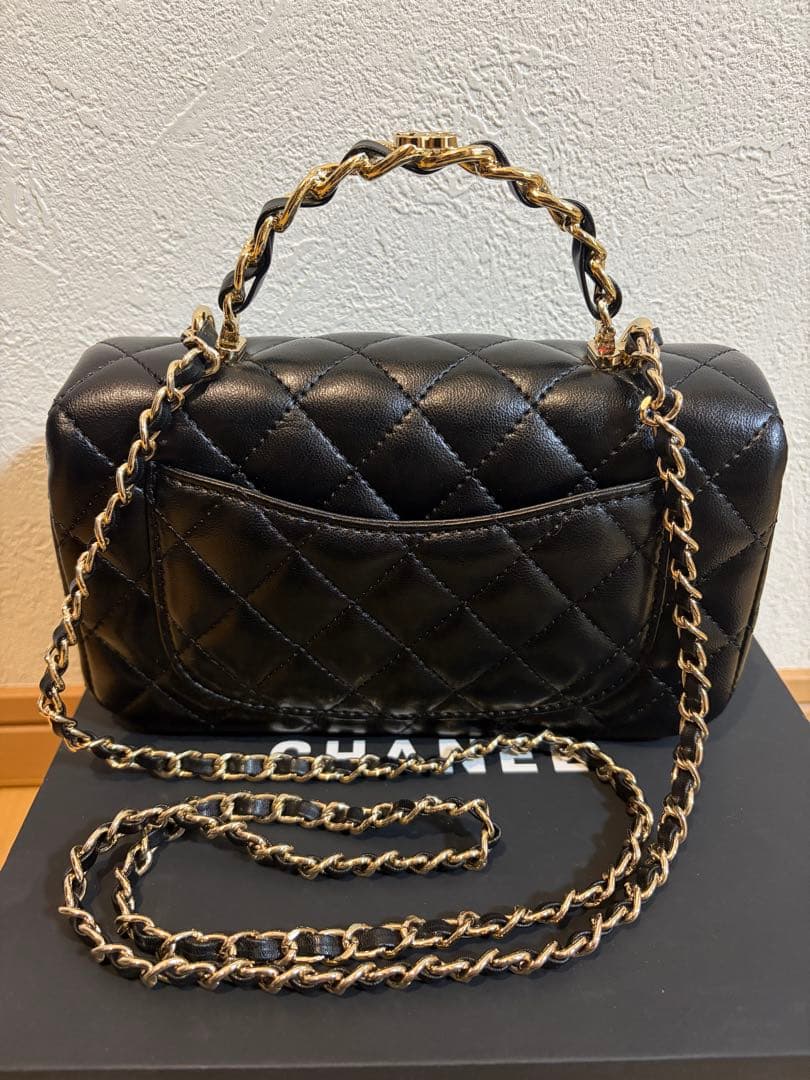 シャネル バッグ トップハンドル ノベルティ