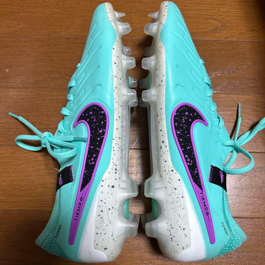 ナイキ　ティエンポレジェンド10エリートFG