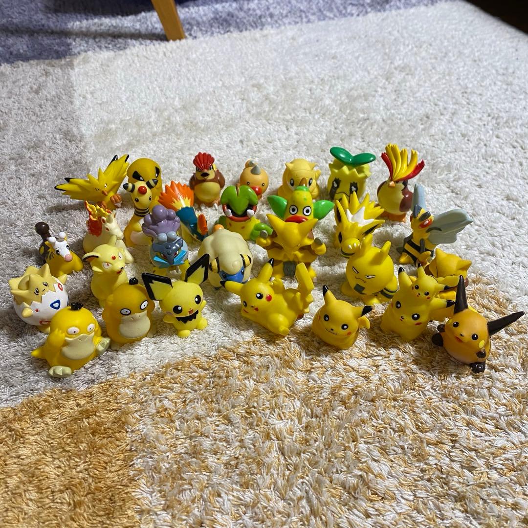 初期ポケモンゆび人形 約200体⭐︎クリアや人間キャラあり⭐︎大量まとめ売り