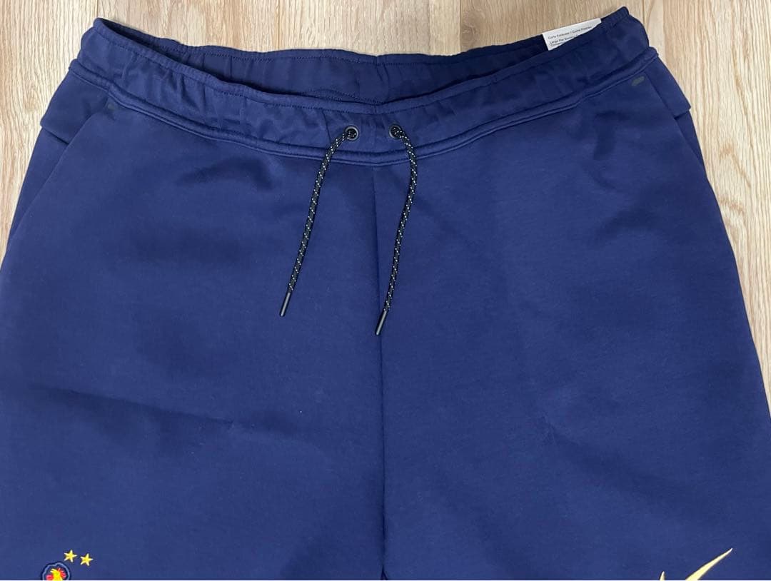 NIKE テックフリース フランス代表 ハーフパンツ ショーツ　XLサイズ 新品