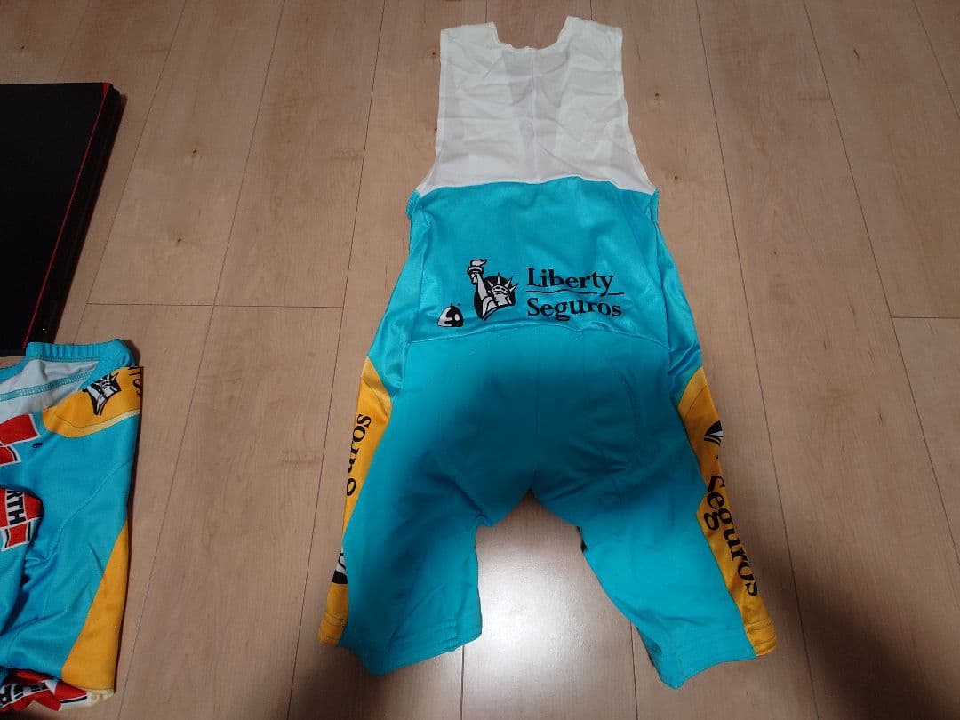 【新品】Liberty Seguros サイクルジャージ 上下セット サイズL