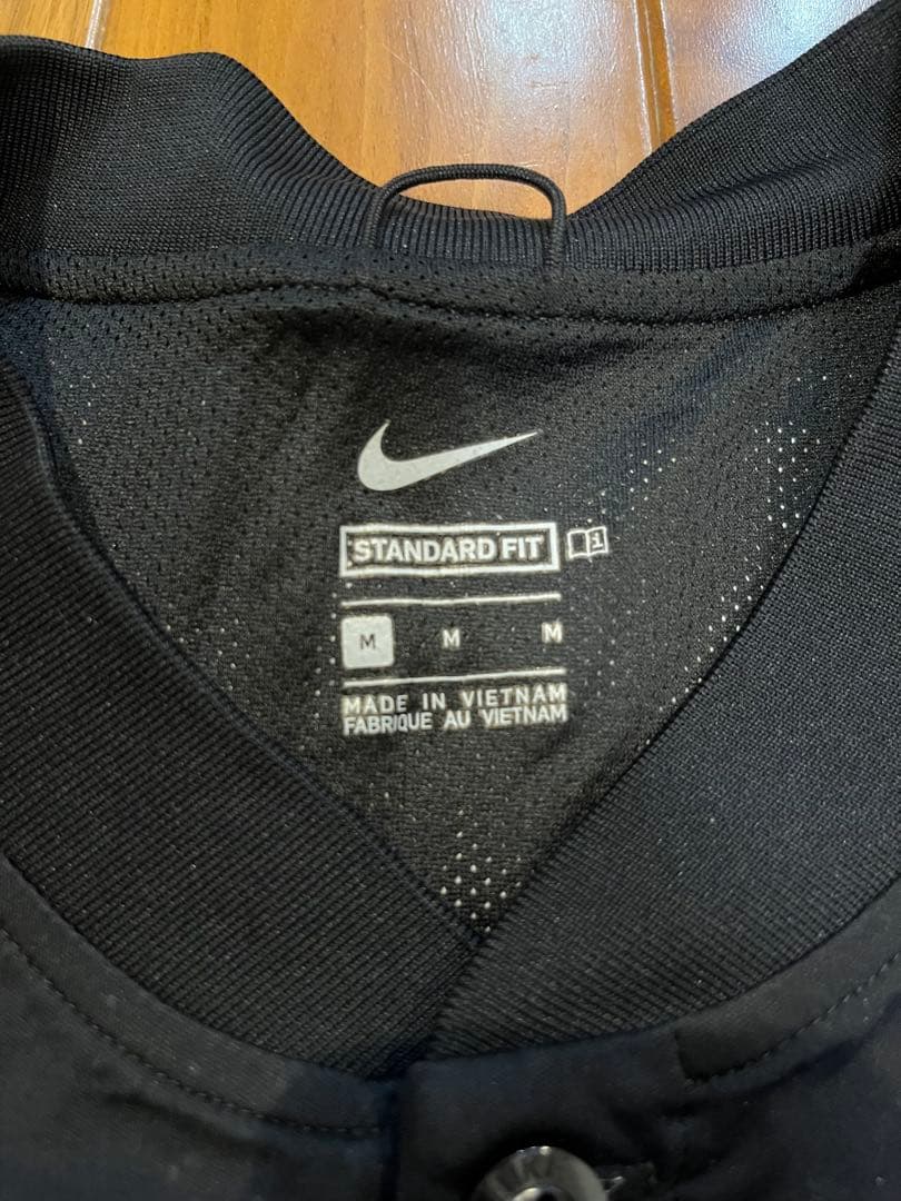 Nike Tiger Woods DRI-FIT 半袖シャツ+ベストＭセット売り