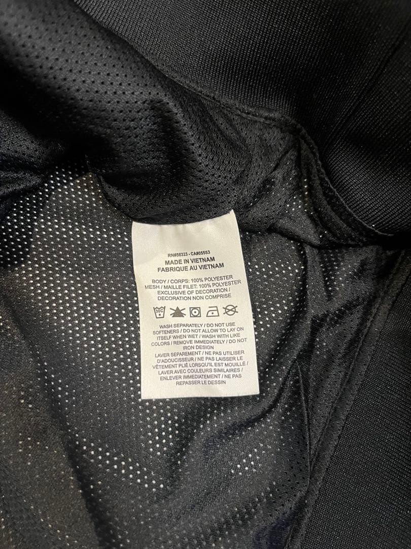 Nike Tiger Woods DRI-FIT 半袖シャツ+ベストＭセット売り