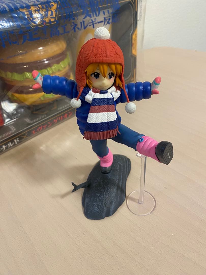 マクドナルド　エヴァンゲリオン　ドラクエ　スライム　アスカ