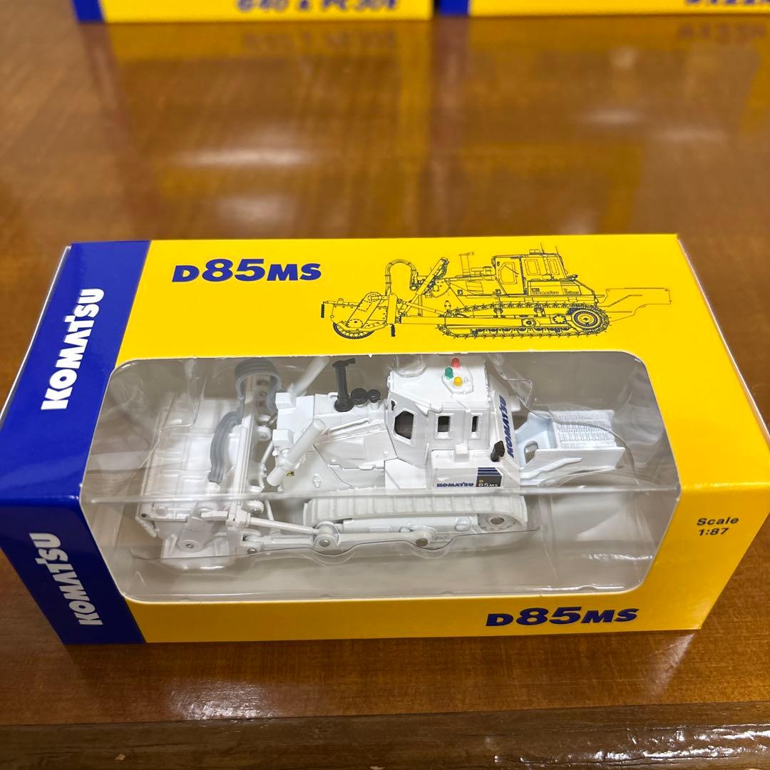 コマツ製作所　非売品オリジナルミニチュア5個セット